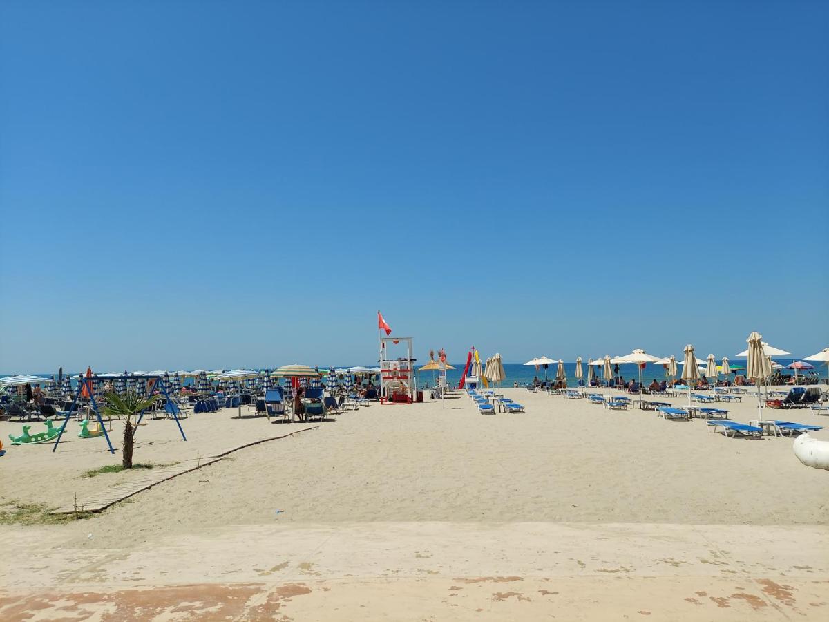 Golden Beach Apartments دراس المظهر الخارجي الصورة