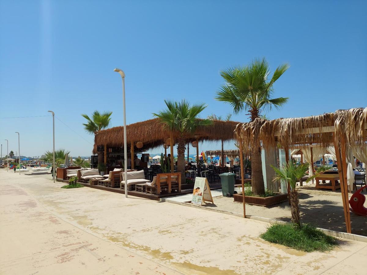 Golden Beach Apartments دراس المظهر الخارجي الصورة